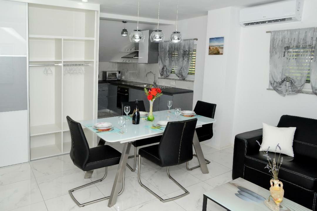 Apartment Olive Jovici  Εξωτερικό φωτογραφία